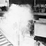 Charcoal on Paper. 5’ x 7’ 9” (152.4 cm x 236.22 cm) Charcoal on Paper. 5’ x 7’ 9” (152.4 cm x 236.22 cm)